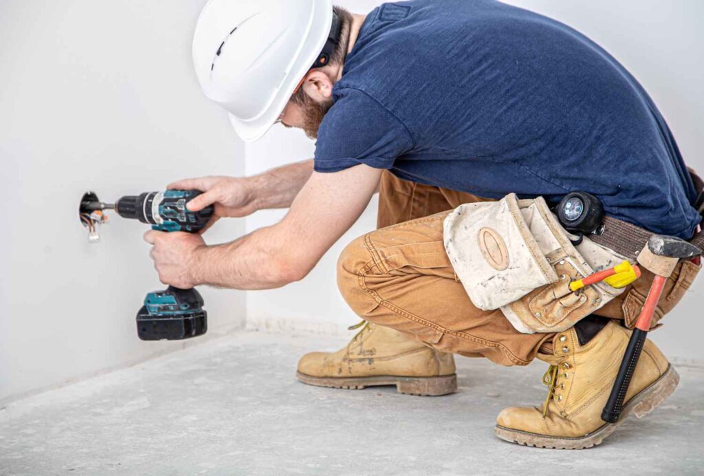 Why Look for a Reliable Handyman Service Provider