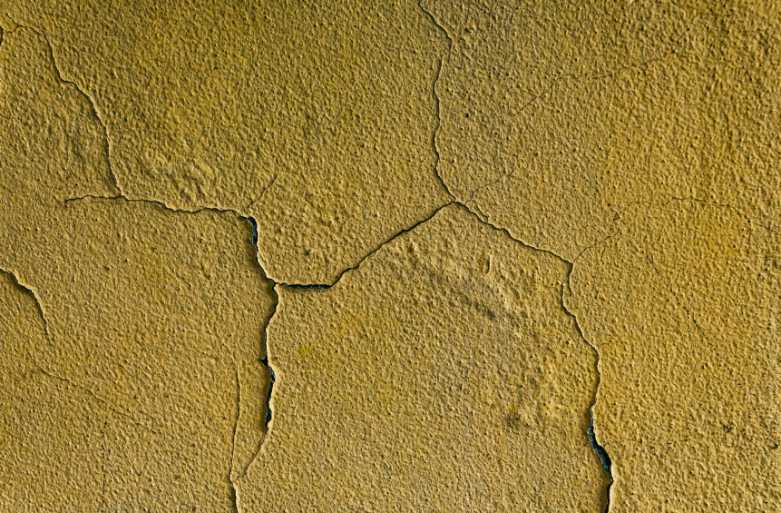 Cracks Continue to Grow Across the Surface
